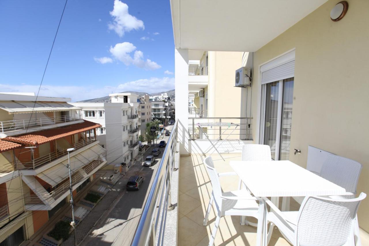 Teo Apartaments Sarande Bagian luar foto